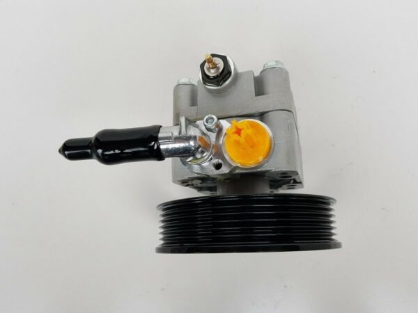 subaru tribeca power steering pump 34430 XA011 top view